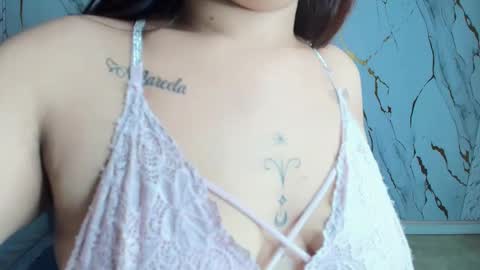 Lunafemme tf online show from March 17, 3:21 am