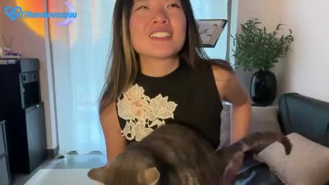 Luna online show from May 5, 1:30 am