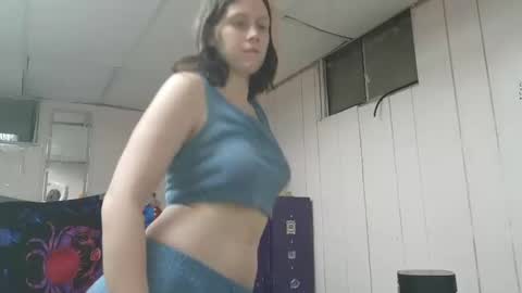 lunaquinn45 online show from January 12, 2:35 am