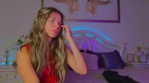 Luna Rishi online show from October 7, 11:47 am