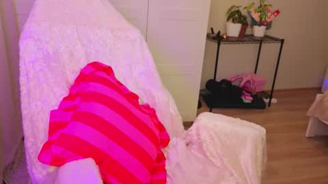 Kate online show from February 8, 10:01 pm