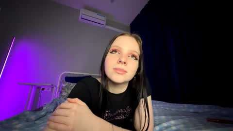 Lunavoyce online show from November 9, 4:25 pm