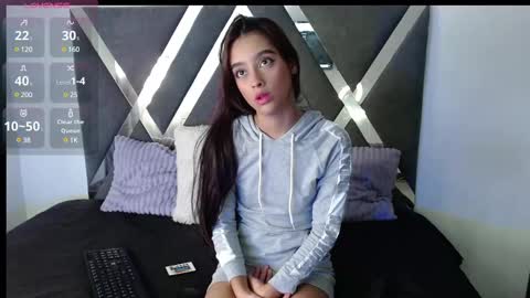 Luna online show from February 12, 4:11 pm