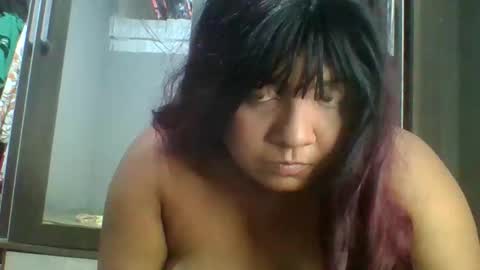 Snapshot of lunawollf chatting on October 20, 2:31 pm lunawollf online show from October 20, 2:31 pm