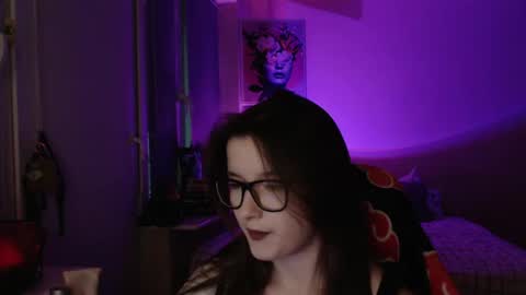 LunaXcherry online show from April 16, 5:56 pm