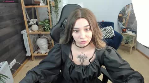 Snapshot of lunel_kitten chatting on October 23, 1:39 pm Kitty online show from October 23, 1:39 pm
