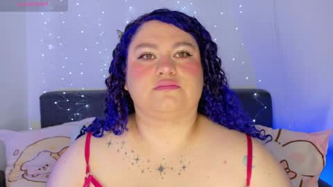 L U N I T A  online show from April 4, 3:49 am