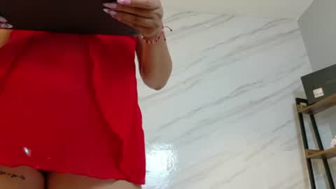 lunna_boobs20 online show from July 11, 7:52 am