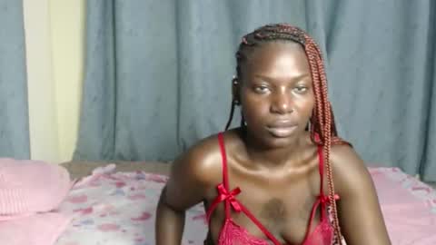 luo_queen online show from November 8, 6:24 pm