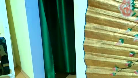 Snapshot of lustfulsin_ chatting on October 5, 5:29 pm Deea And Chris online show from October 5, 5:29 pm