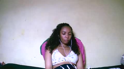 lutchia online show from September 25, 7:12 pm