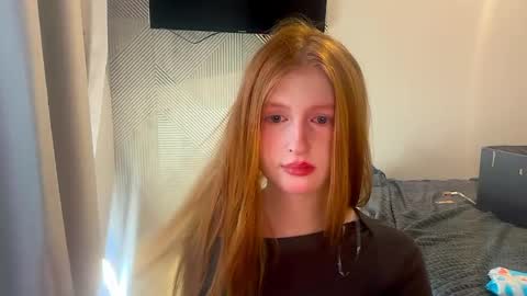 lux_angel online show from April 5, 12:09 am