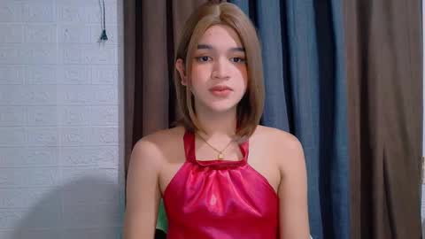 queen lux online show from February 1, 11:47 pm