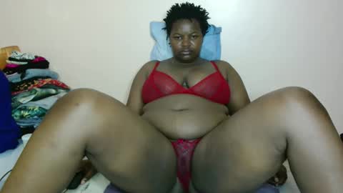 luzremi online show from February 12, 11:50 pm