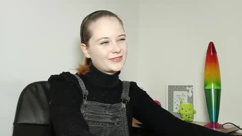 Lydia online show from October 16, 6:21 pm