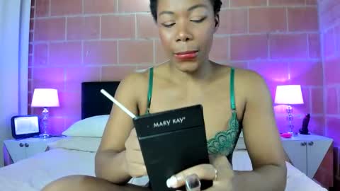 lyeah online show from May 24, 2:21 am