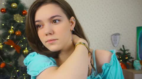 hi im Lyle online show from December 14, 3:06 am