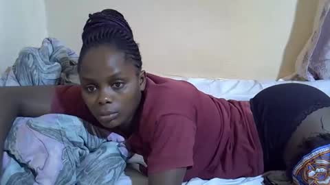 lyn_anna online show from September 18, 11:53 am