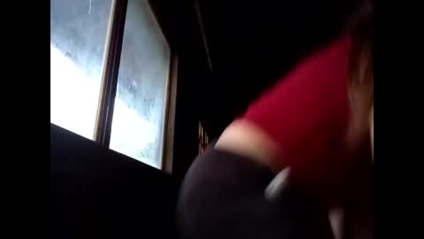 lyn_eva online show from May 22, 11:41 am