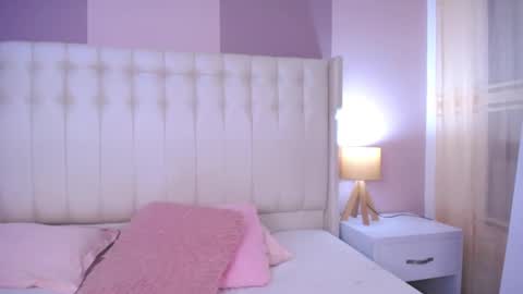 Lyn online show from February 15, 1:10 am