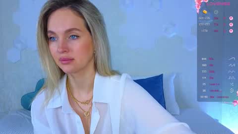 Lana online show from November 18, 2:12 am