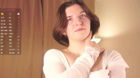 Lola online show from November 30, 4:22 pm