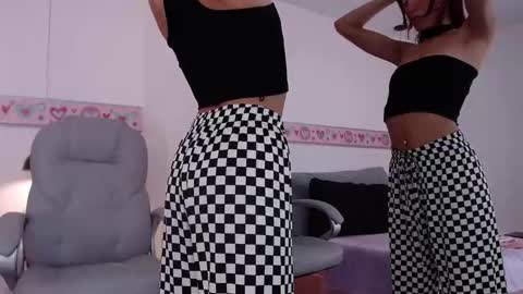 LYRA online show from December 12, 8:32 pm