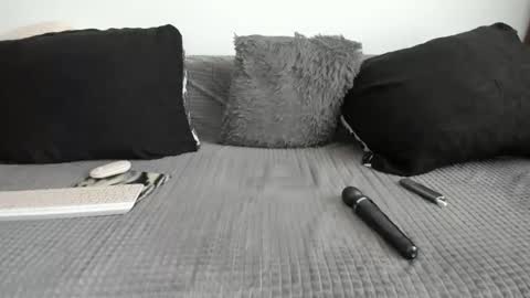 Lisa online show from March 10, 7:45 am