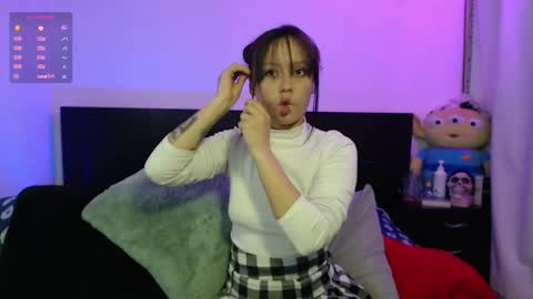 lyshana online show from November 13, 10:36 am