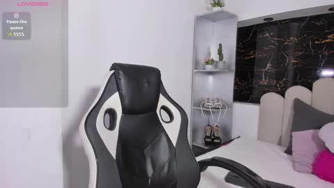 Mazikeen  online show from November 5, 4:29 am