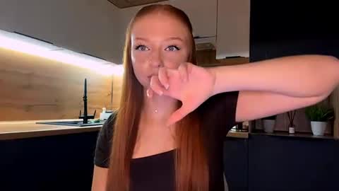 Nicole online show from July 20, 11:05 pm