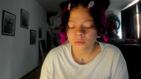 di online show from November 30, 4:00 pm