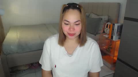 Ivy online show from March 3, 10:10 am