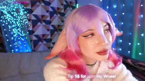 Maddi online show from December 15, 10:04 pm