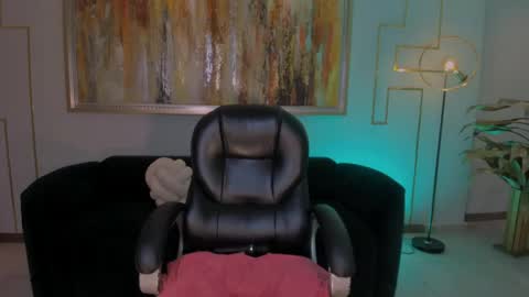 Maddison online show from May 28, 1:58 am