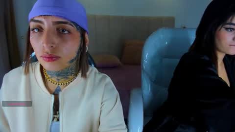 Snapshot of maddy_rouse_01 chatting on October 15, 3:42 am maddy_rouse_01 online show from October 15, 3:42 am