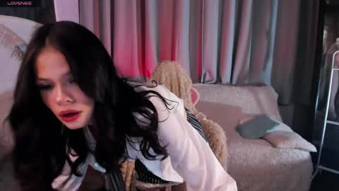 maddyfever online show from June 5, 6:06 am