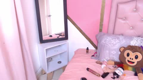 Madeline online show from February 14, 7:44 pm