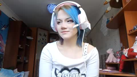 Alice Kaneki online show from February 2, 6:56 am