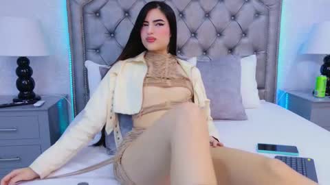 Madisson online show from December 4, 11:05 pm