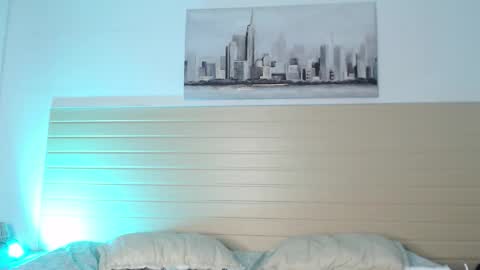    online show from March 6, 3:01 am