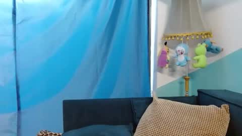 Elizabeth online show from November 24, 1:40 am