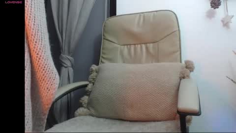 Snapshot of madyqueen chatting on January 30, 5:49 pm Mara online show from January 30, 5:49 pm