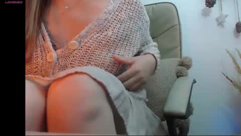 Snapshot of madyqueen chatting on February 12, 6:09 pm Mara online show from February 12, 6:09 pm