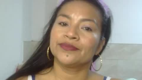 maferchavez88 online show from February 15, 5:45 pm