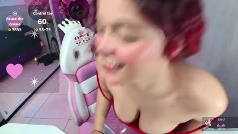 Maggy online show from November 12, 8:18 pm