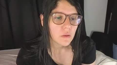   online show from April 21, 11:17 am