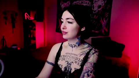 Magic Allie online show from March 24, 7:30 pm