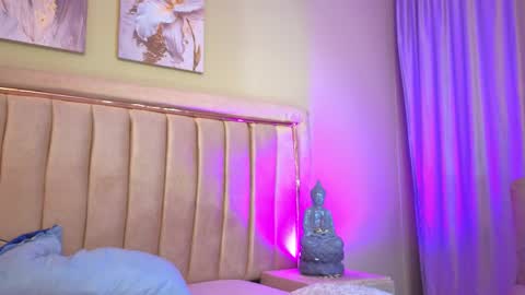 My name is magic axa grahamDont forget to follow me IG online show from October 16, 10:01 pm