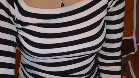 Snapshot of magic_door_open chatting on March 12, 9:34 am magic door open online show from March 12, 9:34 am